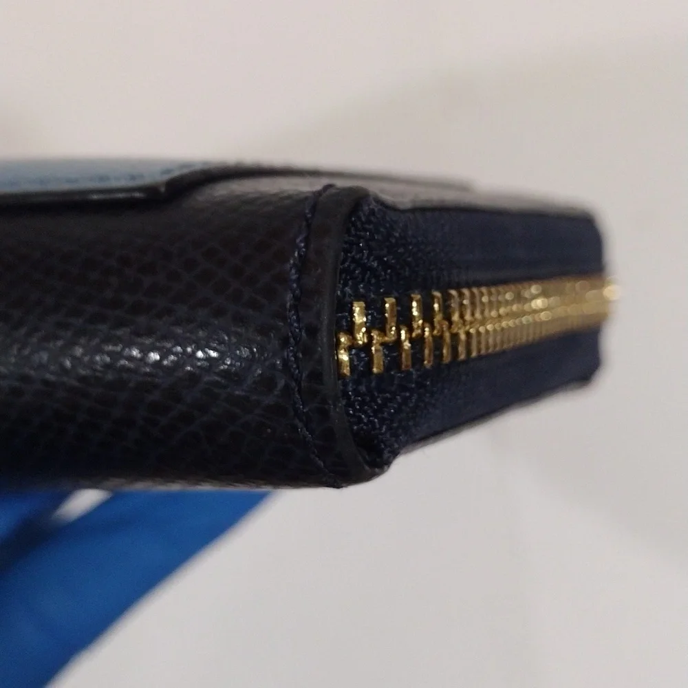 Authentic Coach Navy & Blue Crossgrain Zip-Around Wallet – Gold Logo Leather